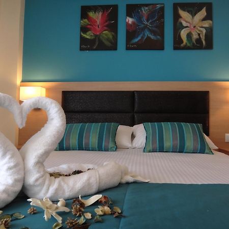Leonidas Apartments And Suites Мола-Калива Экстерьер фото